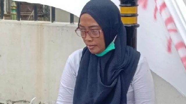Heti Kustrianingsih, guru lulus PG yang juga Ketua Umum FGHNLPSI.